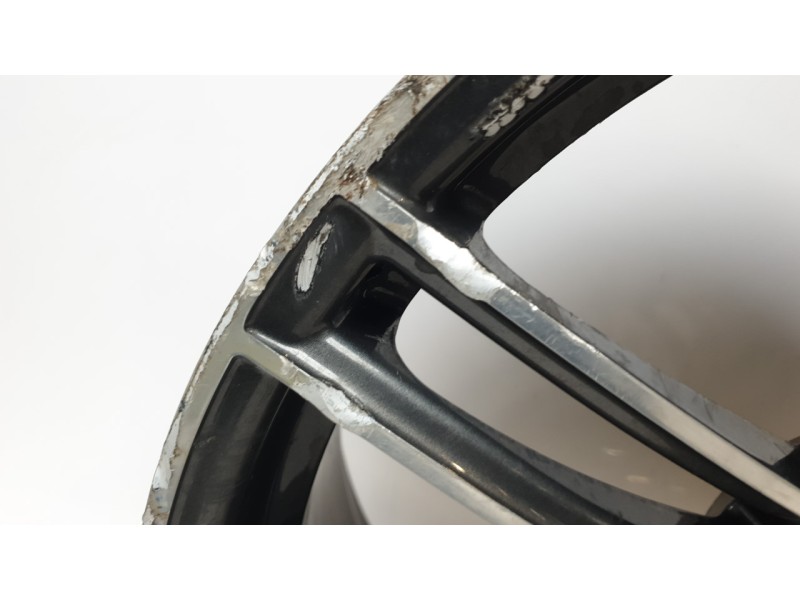 Recambio de llanta para porsche macan (95b) 3.0 s referencia OEM IAM 95B601025DN  