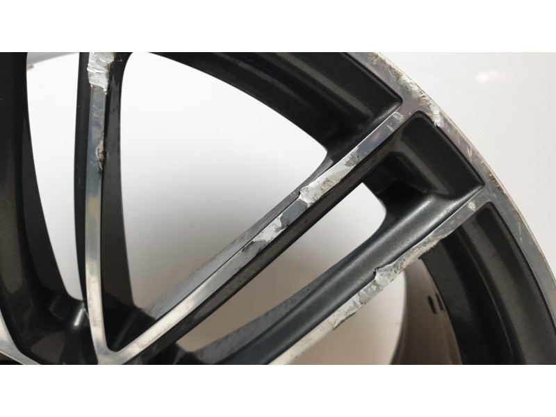 Recambio de llanta para porsche macan (95b) 3.0 s referencia OEM IAM 95B601025DN  