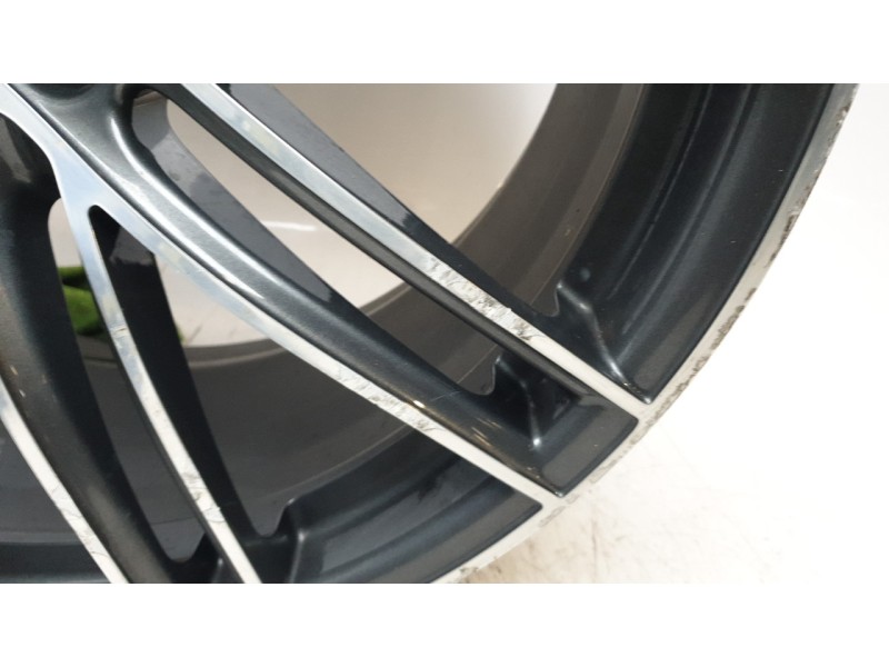Recambio de llanta para porsche macan (95b) 3.0 s referencia OEM IAM 95B601025DN  