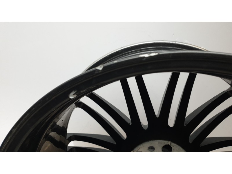 Recambio de llanta para porsche macan (95b) 3.0 s referencia OEM IAM 95B601025DN  