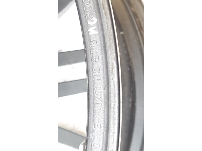 Recambio de llanta para porsche macan (95b) 3.0 s referencia OEM IAM 95B601025DN  