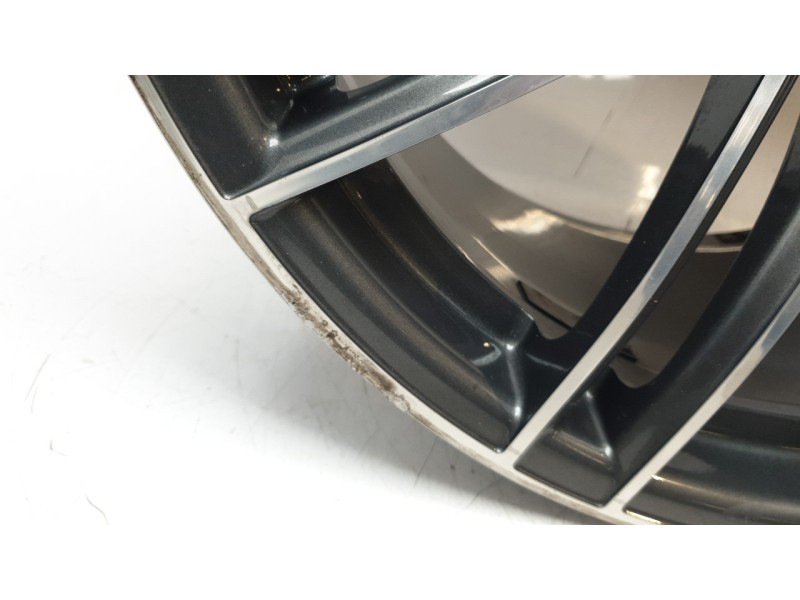 Recambio de llanta para porsche macan (95b) 3.0 s referencia OEM IAM 95B601025DP  