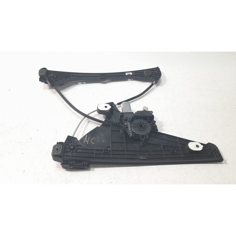 Recambio de elevalunas delantero derecho para peugeot 208 ii (ub_, up_, uw_, uj_) 1.2 puretech 100 referencia OEM IAM 9829043380