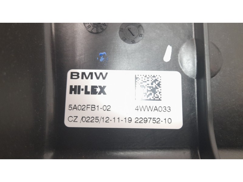 Recambio de elevalunas delantero izquierdo para bmw 1 (f40) 118 d referencia OEM IAM 51335A638E3  