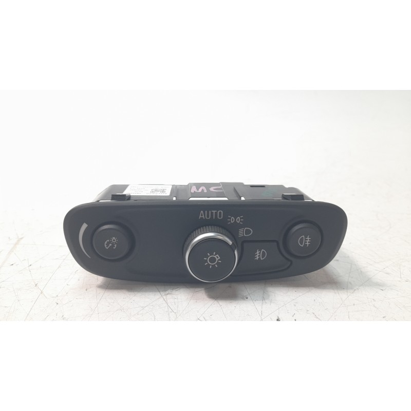 Recambio de mando luces para opel insignia b grand sport (z18) 2.0 (68) referencia OEM IAM 39121795  