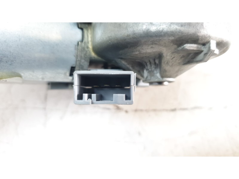 Recambio de motor limpia trasero para bmw x1 (e84) sdrive 18 d referencia OEM IAM 2990856  