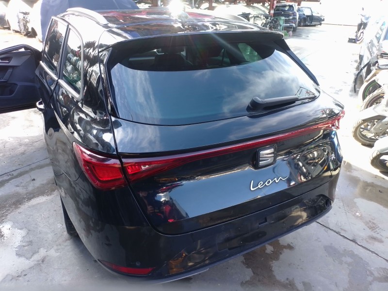 Recambio de porton trasero para seat leon sportstourer (kl8, kld) 2.0 tdi referencia OEM IAM   