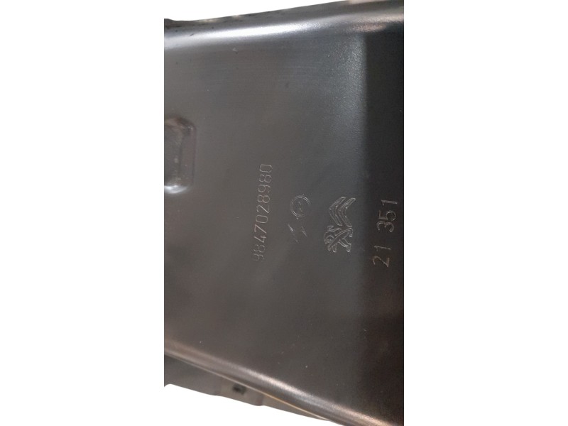Recambio de bateria para citroen c4 berlina e-feel referencia OEM IAM 9847028980  
