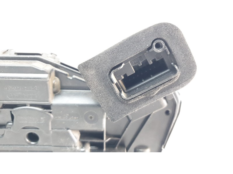 Recambio de cerradura puerta delantera derecha para seat ateca (khp) fr referencia OEM IAM 5TB837016E  