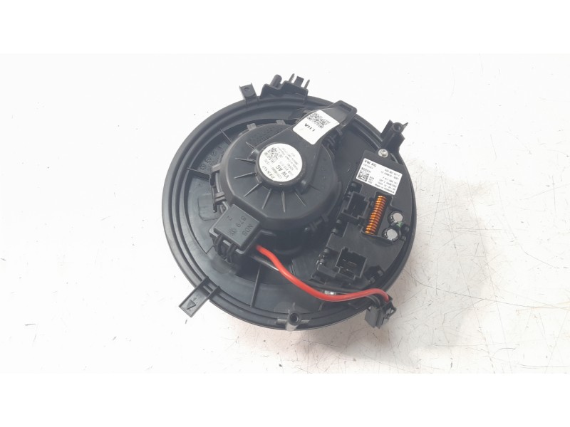 Recambio de ventilador calefaccion para seat ateca (khp) fr referencia OEM IAM 5WB819015  