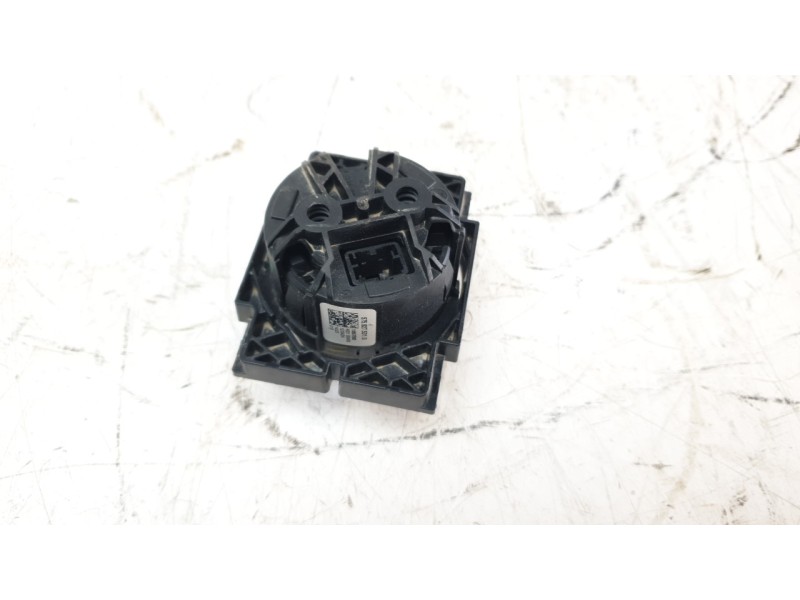 Recambio de mando multifuncion para seat ateca (khp) fr referencia OEM IAM 575927531G  