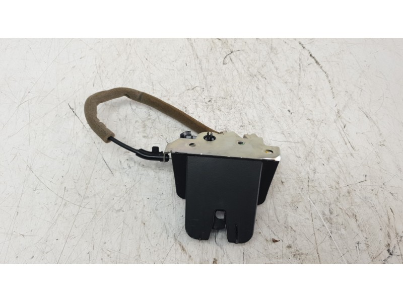 Recambio de cerradura maletero / porton para seat ateca (khp) fr referencia OEM IAM 4M0827506D  EZCAU181