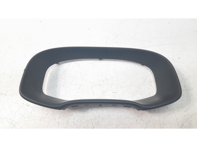 Recambio de moldura para seat ateca (khp) fr referencia OEM IAM 575857053  