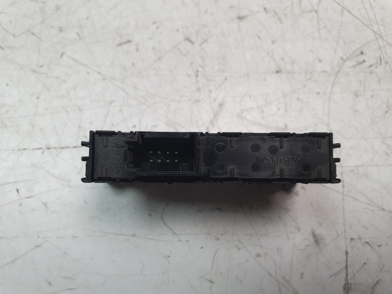 Recambio de mando multifuncion para seat ateca (khp) fr referencia OEM IAM 575927137P  