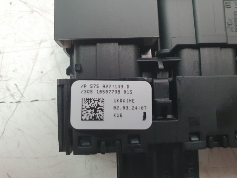 Recambio de interruptor para seat ateca (khp) fr referencia OEM IAM 575927143D  