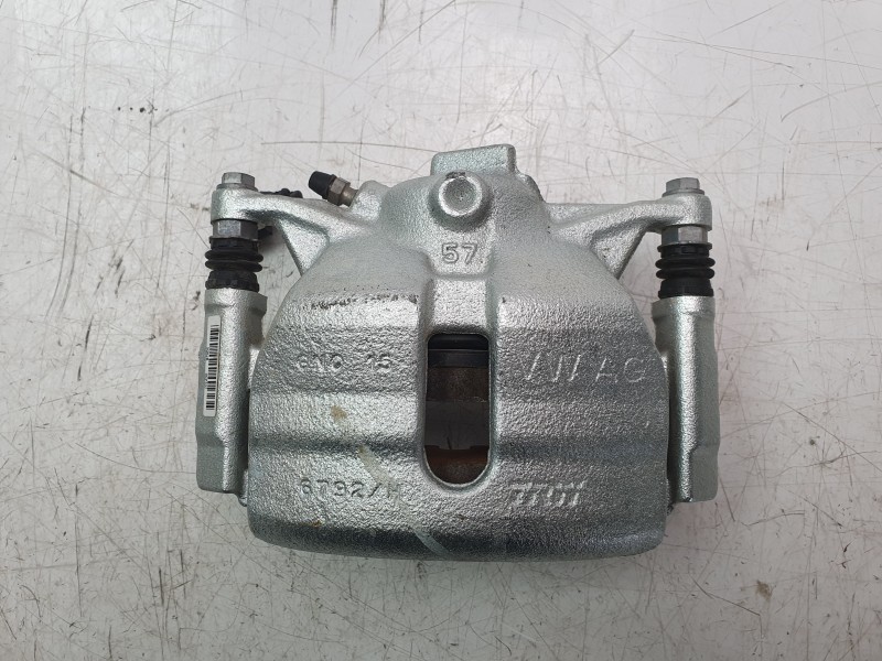 Recambio de pinza de freno delantera derecha para seat ateca (khp) fr referencia OEM IAM 8V0615124  