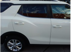 Recambio de puerta trasera izquierda para ssangyong xlv suv e-xgi 160 referencia OEM IAM   