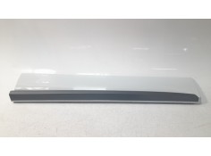 Recambio de moldura puerta delantera derecha para seat ateca (khp) fr referencia OEM IAM 575854940  
