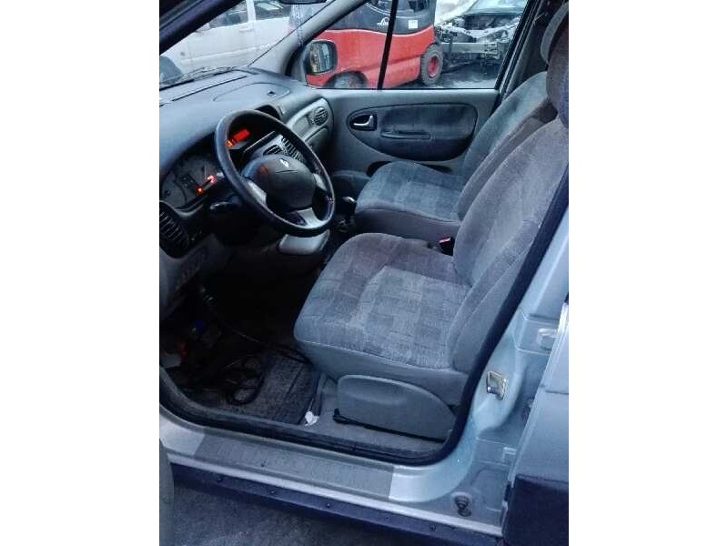 renault scenic rx4 (ja0) del año 2002