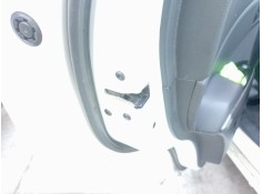 Recambio de cerradura puerta trasera derecha para ssangyong xlv suv e-xgi 160 referencia OEM IAM   