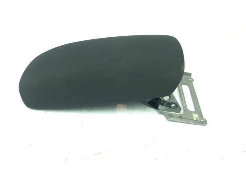 Recambio de apoyabrazos central para toyota corolla (e21) referencia OEM IAM 5890502F60C0  