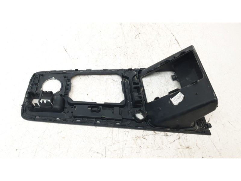 Recambio de moldura para seat ateca (khp) fr referencia OEM IAM 576863283FP  