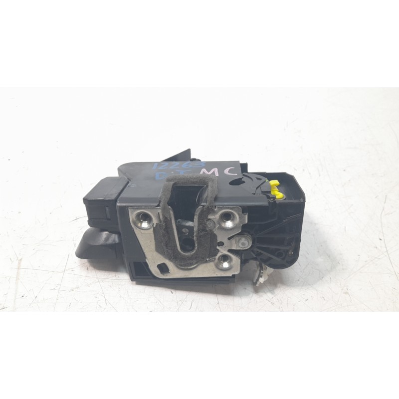 Recambio de cerradura puerta delantera izquierda para dacia sandero iii 1.0 tce 90 eco-g referencia OEM IAM 805035308R  