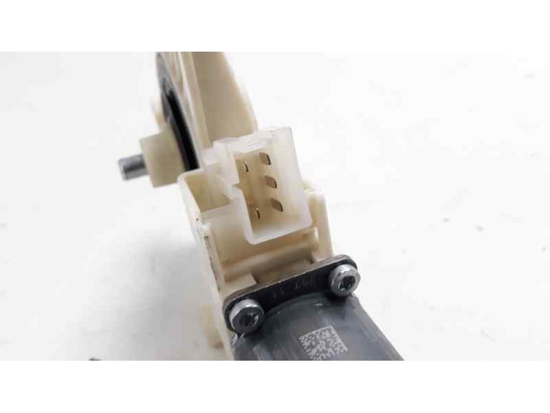Recambio de motor elevalunas delantero derecho para mercedes-benz clase e (w212) lim. 1.8 cgi cat referencia OEM IAM A2048200242