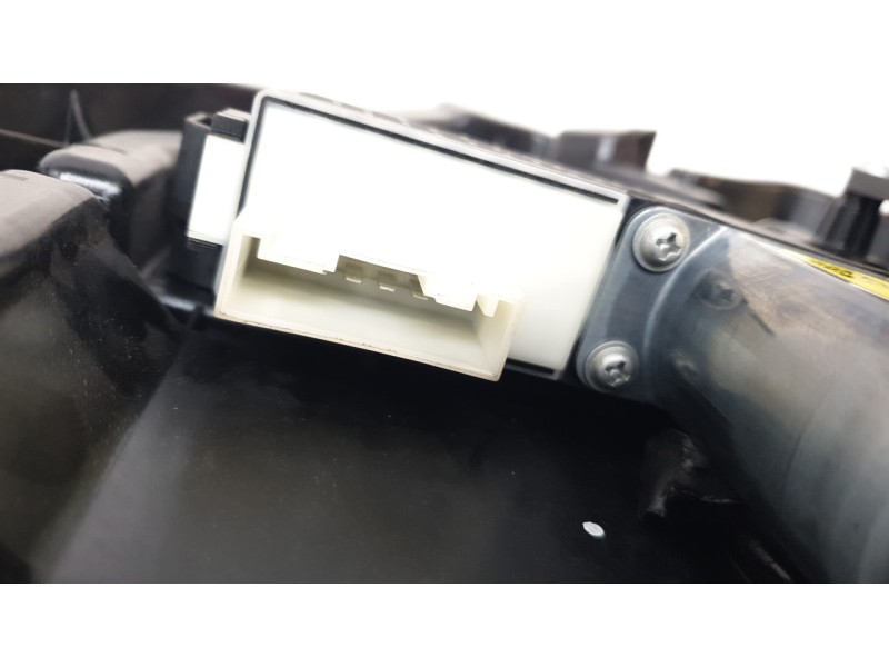 Recambio de elevalunas trasero izquierdo para bmw 1 (f40) 118 d referencia OEM IAM 51335A638E5  