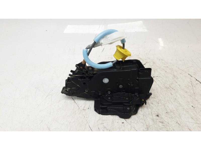 Recambio de cerradura puerta trasera izquierda para bmw 1 (f40) 118 d referencia OEM IAM 7445045  