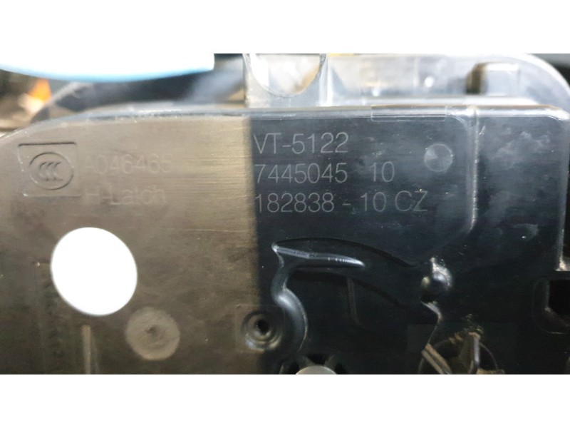 Recambio de cerradura puerta trasera izquierda para bmw 1 (f40) 118 d referencia OEM IAM 7445045  