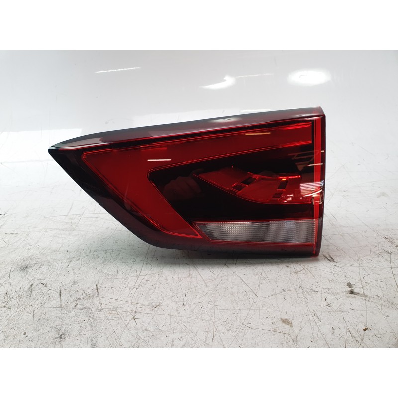 Recambio de piloto trasero derecho interior para mg zs suv (azs1) 1.5 vti referencia OEM IAM 10571684 A31005R0100 