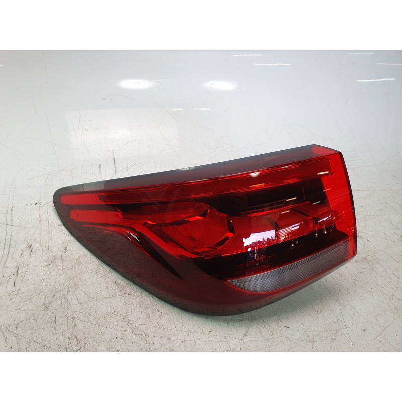 Recambio de piloto trasero izquierdo para mg zs suv (azs1) 1.5 vti referencia OEM IAM 10571681 A30005L0100 