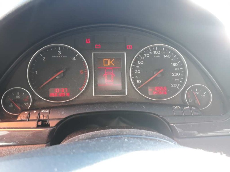 audi a4 berlina (8e) del año 2001