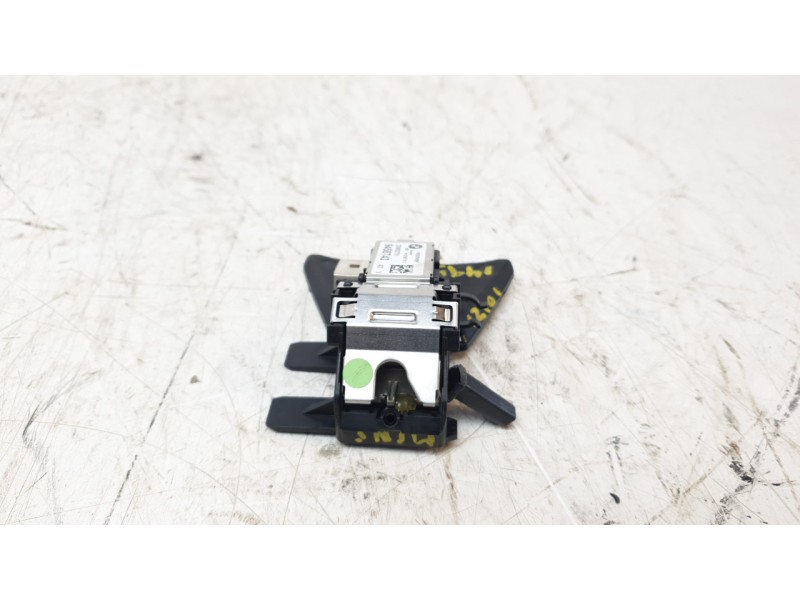 Recambio de camara vision frontal para mini mini (f56) cooper se / electric referencia OEM IAM 6651643385  