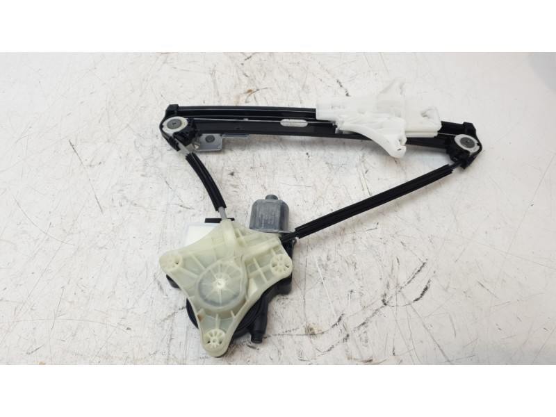 Recambio de elevalunas trasero derecho para volkswagen taigo taigo referencia OEM IAM 2G6839462D  