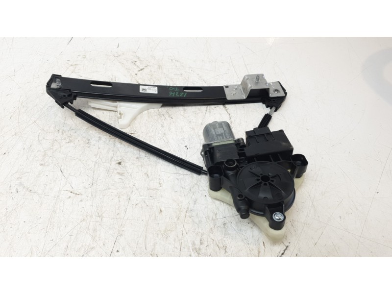 Recambio de elevalunas trasero derecho para volkswagen taigo taigo referencia OEM IAM 2G6839462D  