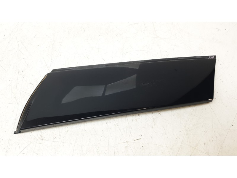 Recambio de molduras traseras para mini mini (f56) cooper se / electric referencia OEM IAM 7300013  