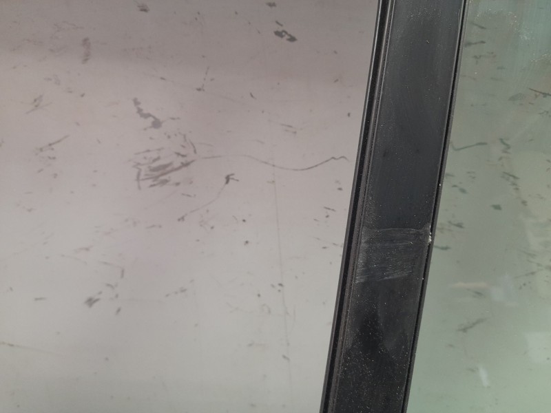 Recambio de puerta trasera izquierda para dacia sandero ii tce 90 lpg (b8m1) referencia OEM IAM 821017625R  