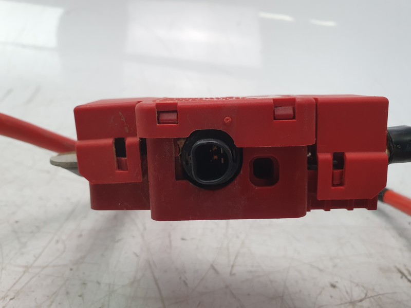 Recambio de caja reles / fusibles para mini mini (f56) cooper se / electric referencia OEM IAM 5A58D06 10304410 