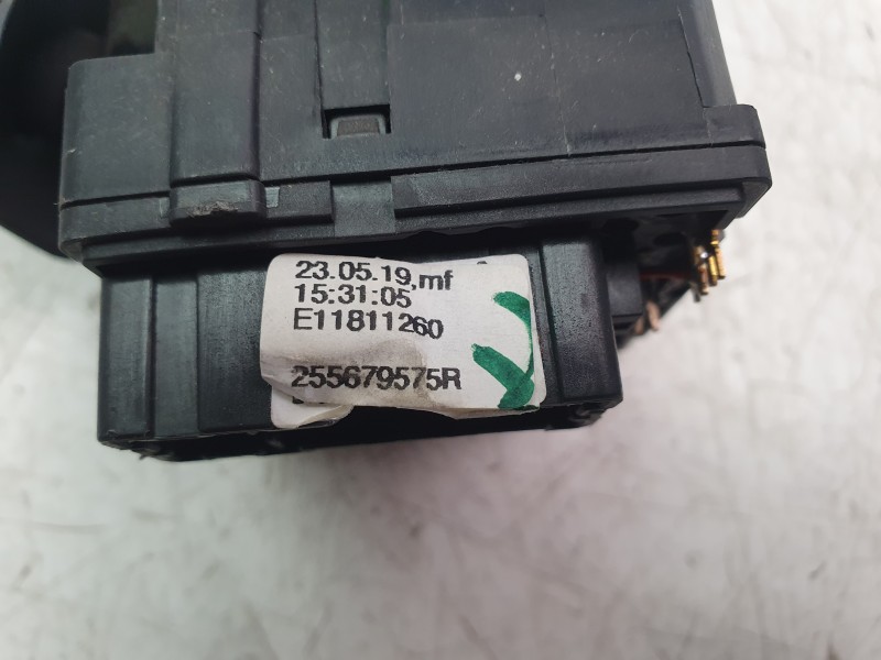 Recambio de mando limpia para dacia sandero ii tce 90 lpg (b8m1) referencia OEM IAM 255679575R E11811260 