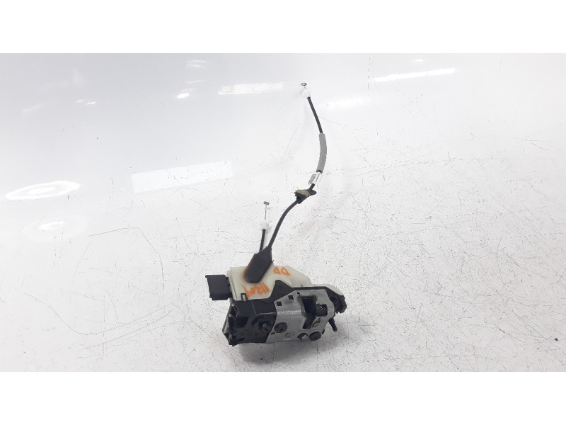 Recambio de cerradura puerta delantera derecha para peugeot 208 1.2 12v vti referencia OEM IAM 9812500780  