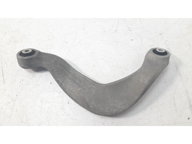 Recambio de brazo suspension superior trasero izquierdo para porsche macan (typ ) referencia OEM IAM 8K0505323  ZWTAU002