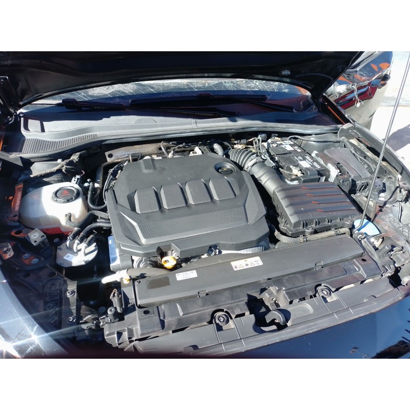 Recambio de compresor aire acondicionado para seat leon sportstourer (kl8, kld) 2.0 tdi referencia OEM IAM   