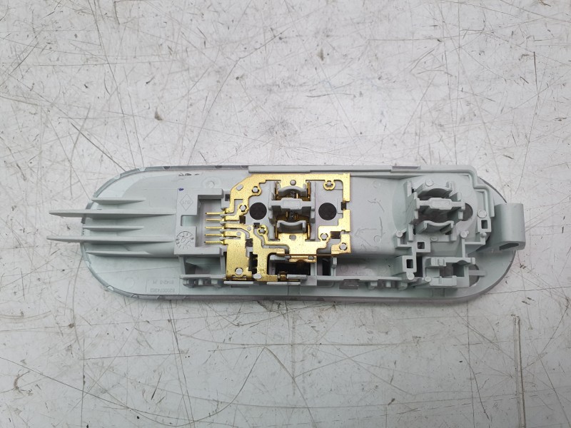 Recambio de luz interior para dacia sandero ii tce 90 lpg (b8m1) referencia OEM IAM 8200074362  