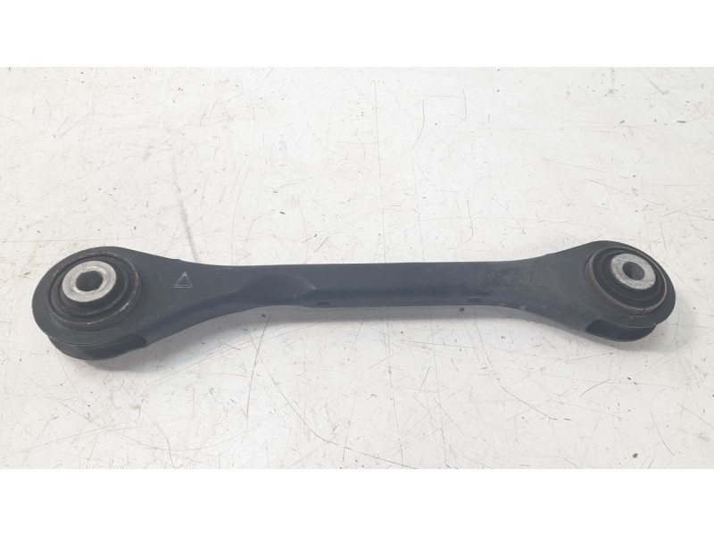 Recambio de tirante trasero derecho para porsche macan (typ ) referencia OEM IAM 8K0501529  
