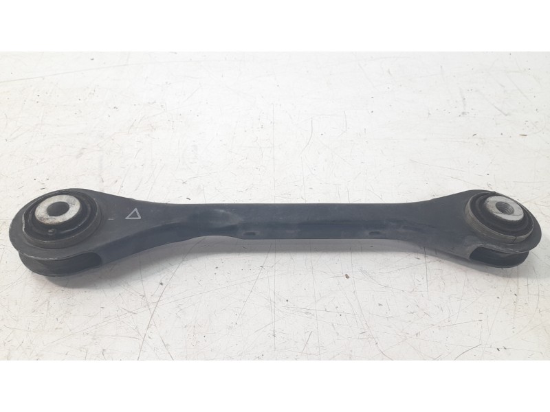Recambio de tirante trasero izquierdo para porsche macan (typ ) referencia OEM IAM 8K0501529  