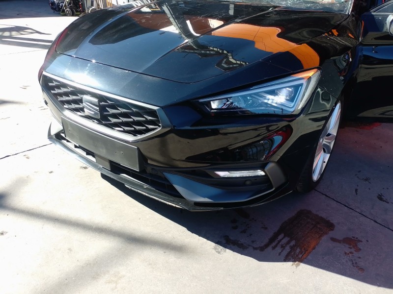 Recambio de paragolpes delantero para seat leon sportstourer (kl8, kld) 2.0 tdi referencia OEM IAM   