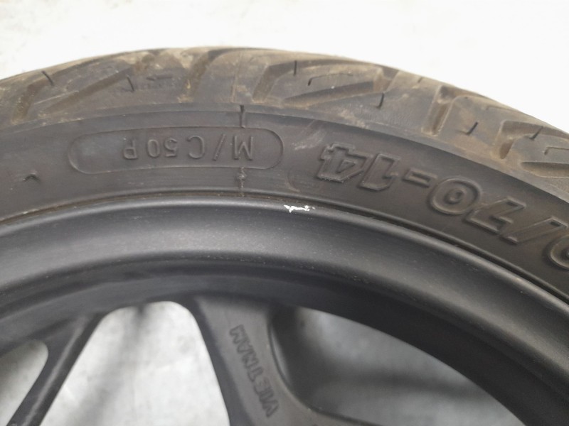 Recambio de llanta para honda pcx pcx 125 (jk05) referencia OEM IAM 44650K1YJ50ZA  
