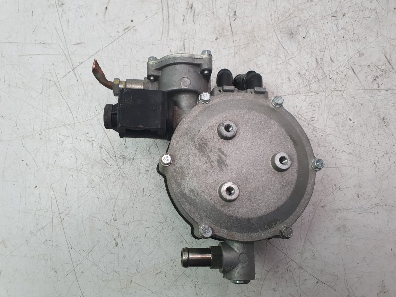 Recambio de bomba combustible para dacia sandero ii tce 90 lpg (b8m1) referencia OEM IAM 163102506R  